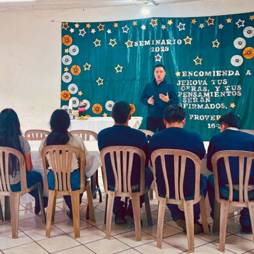 FINALIZACION DEL CURSO FREE CODE CAMP ALUMNOS BACHILLERATO PLAN DIARIO AGOSTO 2025